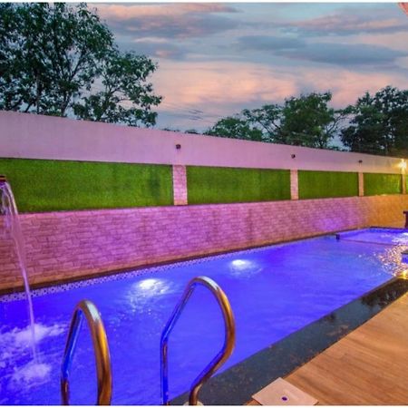 Laughtale Villa 4Bhk Swimming Pool Lonavala Εξωτερικό φωτογραφία